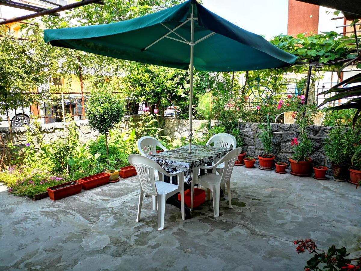 Zoya Apartment Sozopol Bagian luar foto