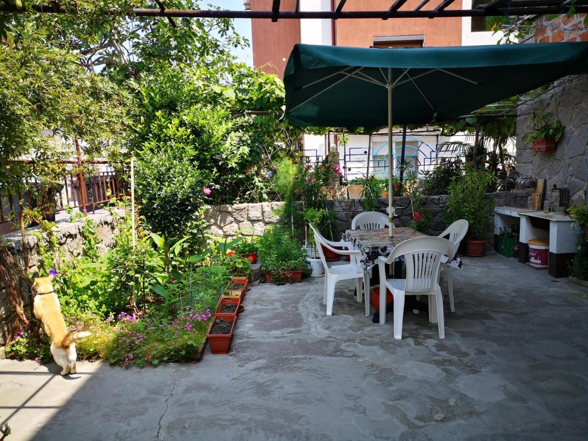 Zoya Apartment Sozopol Bagian luar foto