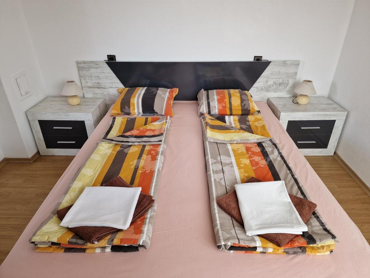 Zoya Apartment Sozopol Bagian luar foto